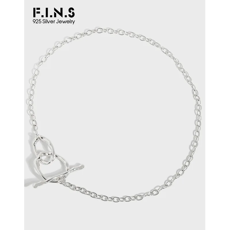 

F.I.N.S Minimalist Irregular OT Buckle Chain S925 Sterling Silver Necklace Crossed Circle Pendant Clavicle Chain Fine Jewelry