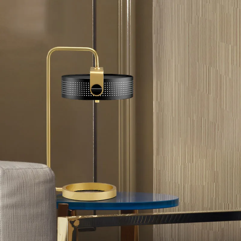 Noary золото черный металл Настольная лампа для отеля Спальня деко дома|Настольные