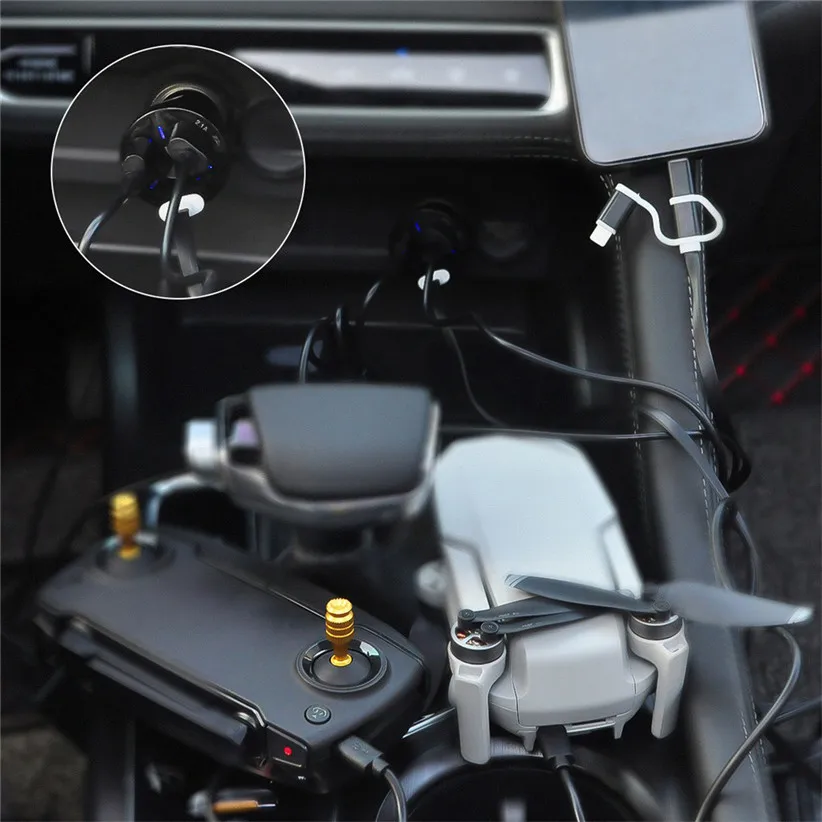 Универсальное автомобильное зарядное устройство 3A 3USB с адаптером для быстрой