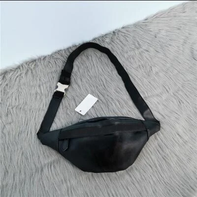

2021 New Original Logo European and American Fashion Leisure Crossbody Bag Waist Bag Trend Women's Versatile Waist Bag G062