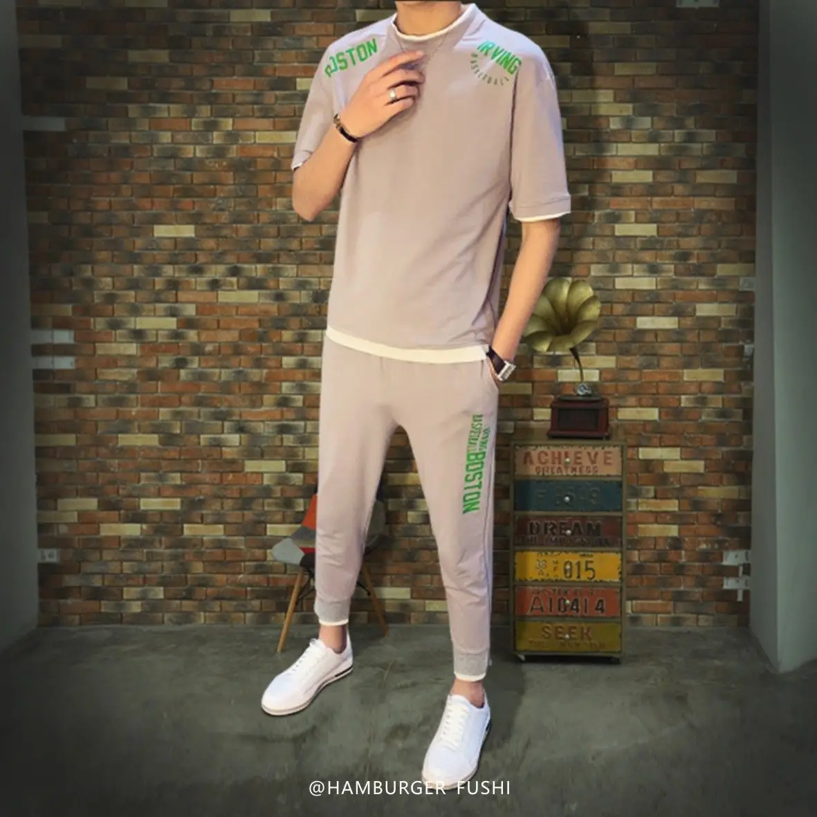 

Summer short sleeve t-shirt men's new fashion hooded short sleeve sweater sportswear 9-point casual pants men's