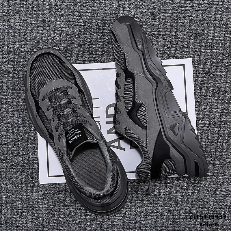 

The New Running Shoes Fashion Casual Shoes with Non-slip Sport Shoes Sneakers Men