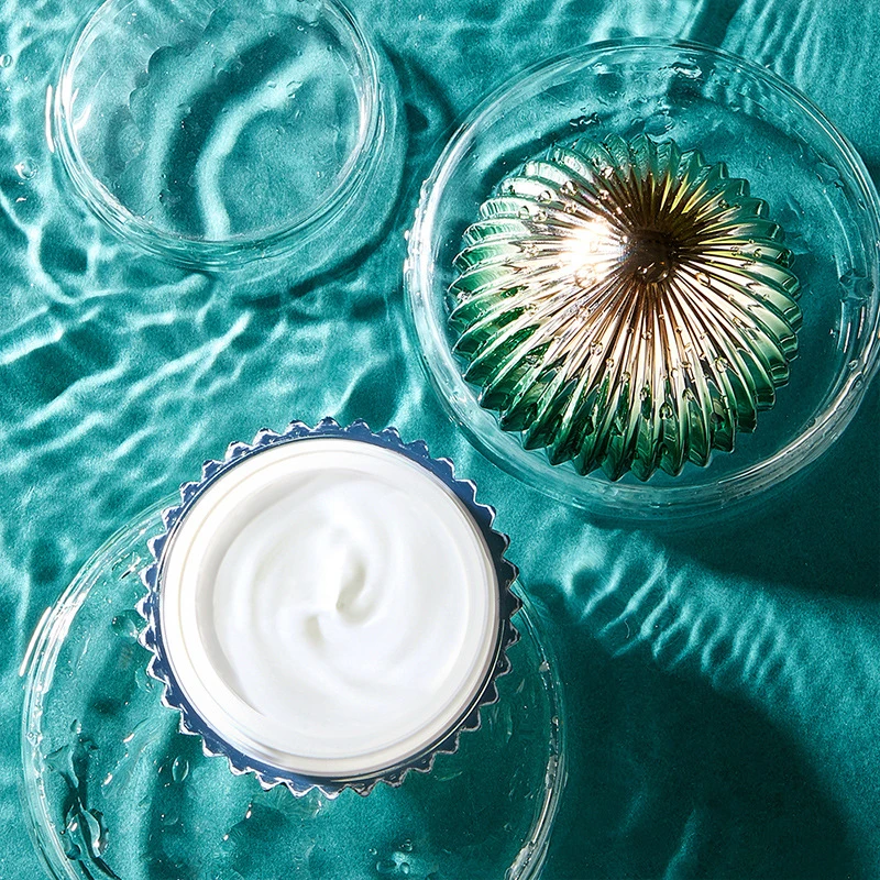 

1PCS Milk Cream Whitening Anti-Aging Anti Wrinkle Moisturizing Nourish Creams Beauty Face Care Skin Care Beauty TSLM1