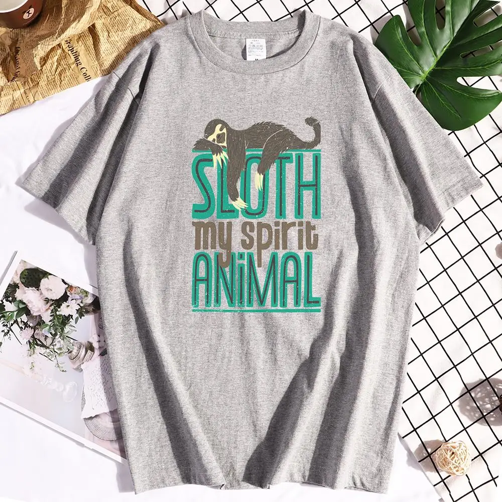 

Sloth Is My Spirit Animal Folivora Print T-shirts Mens Pattern Summer Clothes Funny Street Tshirt Fitted Breathable Male T-shirt