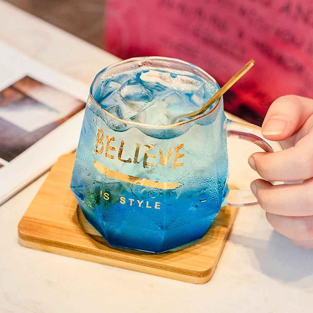 Кружка стеклянная позолоченная с геометрическим рисунком 400 мл | Дом и сад