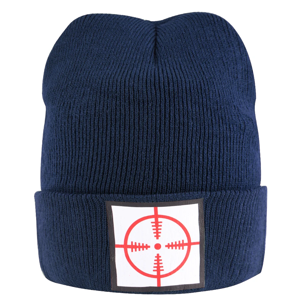 Весенняя вязанная женская шапка с принтом спереди в стиле хип хоп уличная