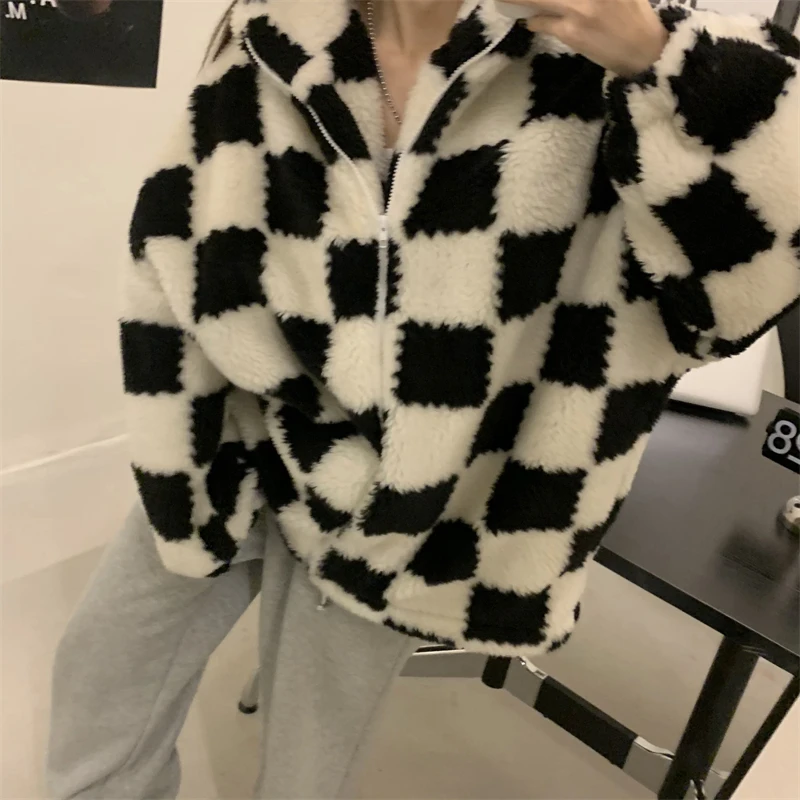 WKFYY Women Causal Winter Furry Fleece Stand Collar Color Spliced Plaid Zipper Pockets Oversize Loose Jacket Outwear C4007