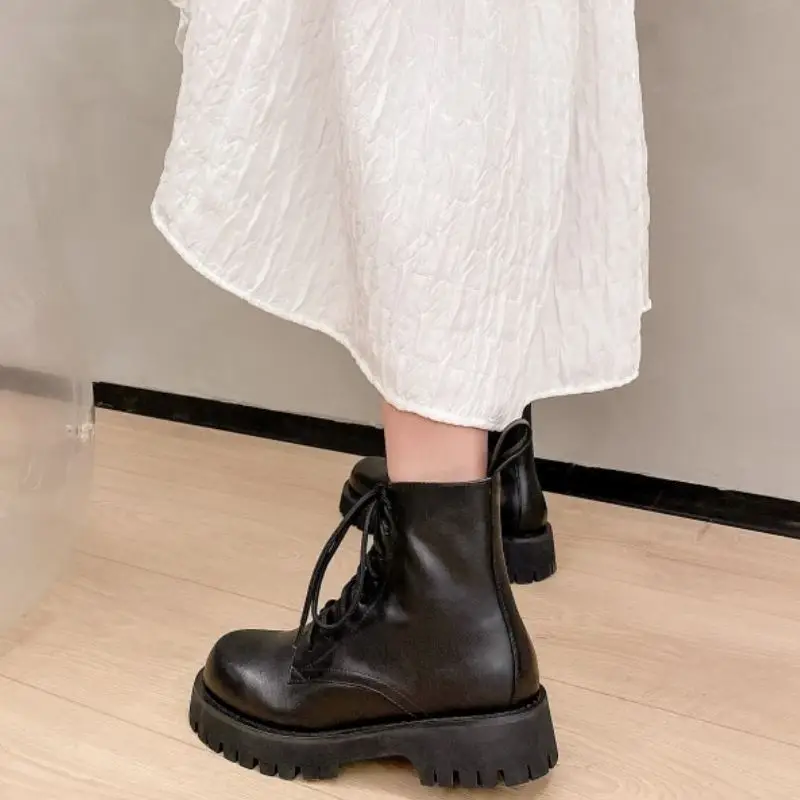 

TAOFFEN Women Genuine Leather Ankle Boots Round Toe Low Heel Solid Color Cool Shoes Punk Style Footwear Size 33-40