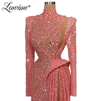 Pink Luxury Feathers Evening Dresses Muslim Cut-out Prom Dress Dubai Arabic Pageant Celebrity Dresses Kaftans Party Gown 2020