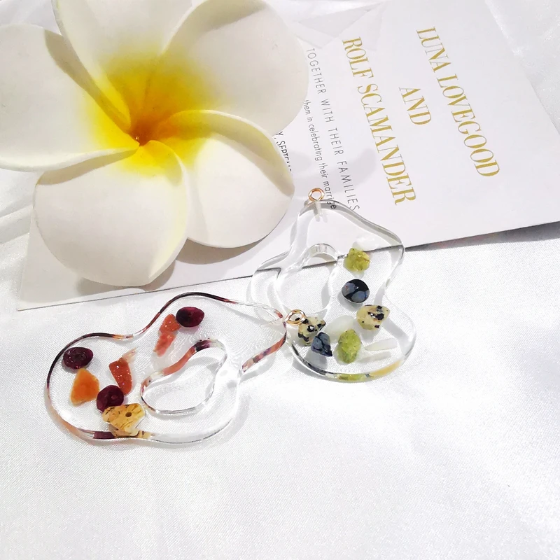 Япония и Южная Корея тренд моды натуральный камень инкрустированные прозрачные