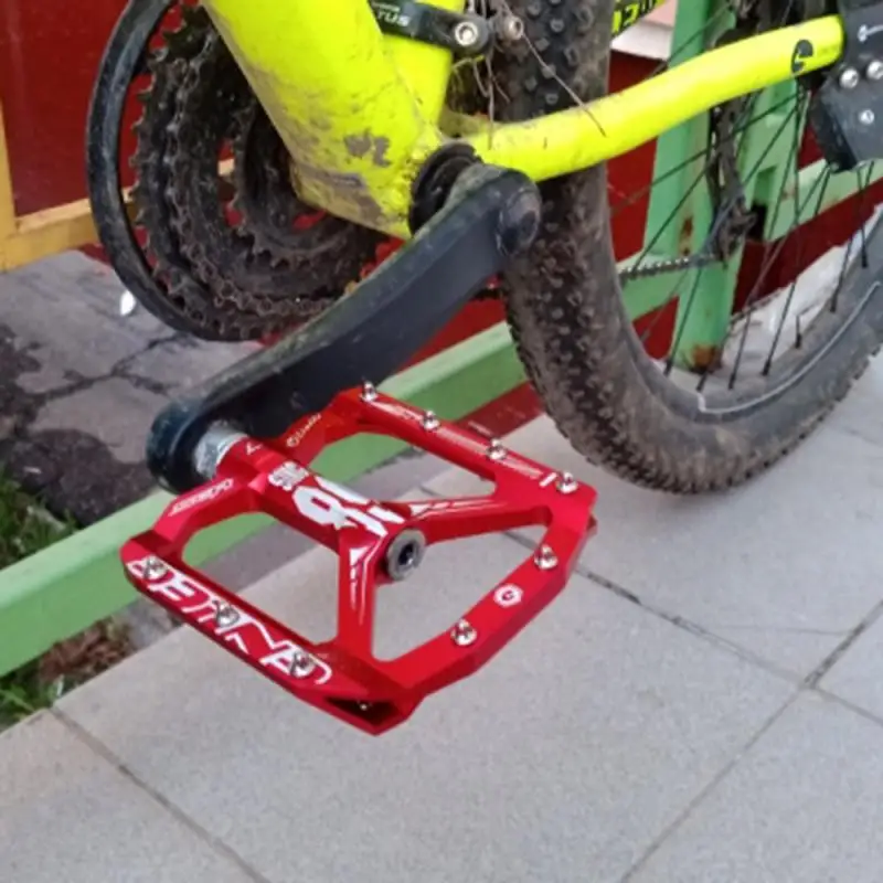 

1 Pair Ultralight Bicycle Pedal L7U Material +DU Bearing Aluminum Pedals CNC MTB Bike Pedal Outdoor Bicycle Accessories