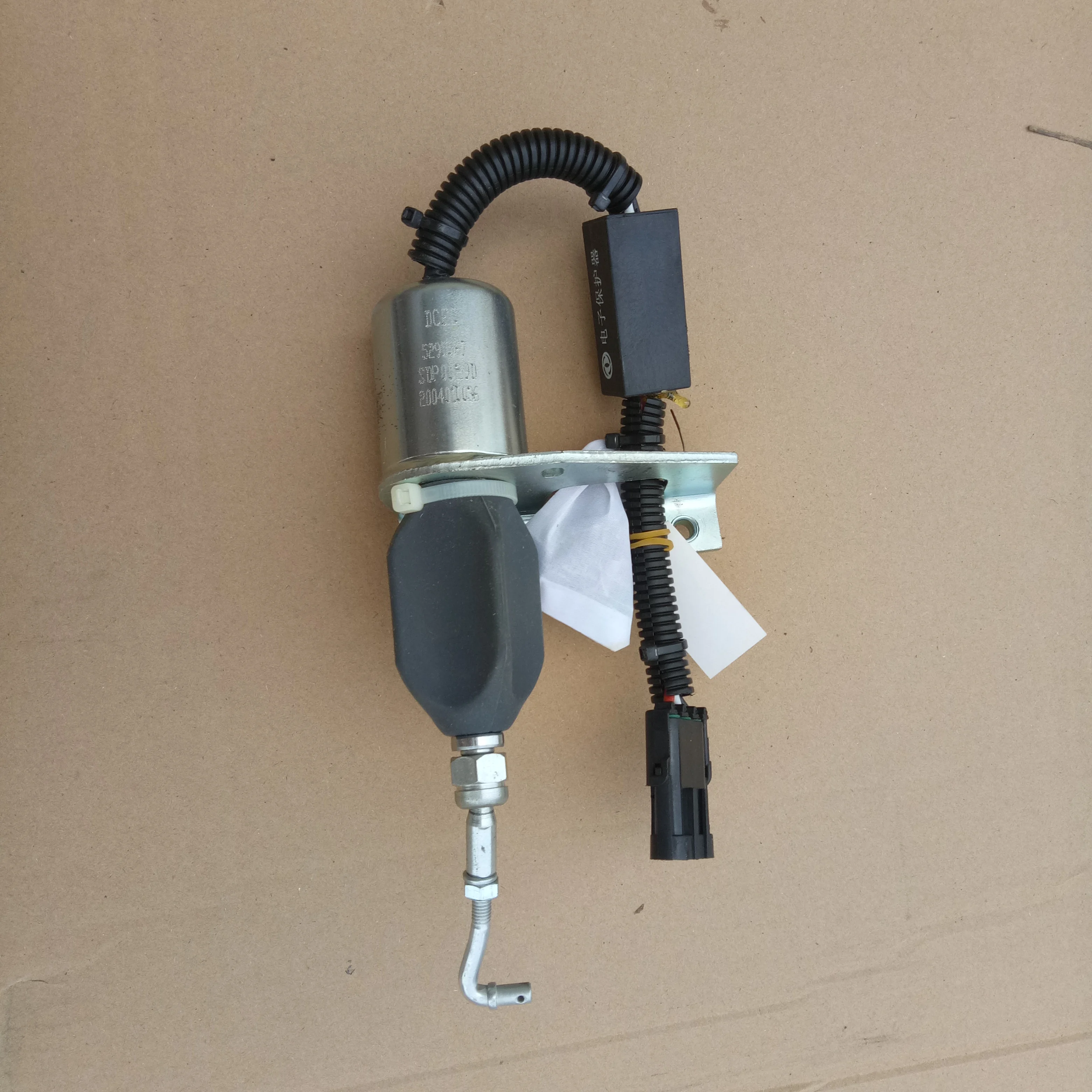 

Solenoid valve 5304951 SP129235 for Wheel loader LG958L LG936L