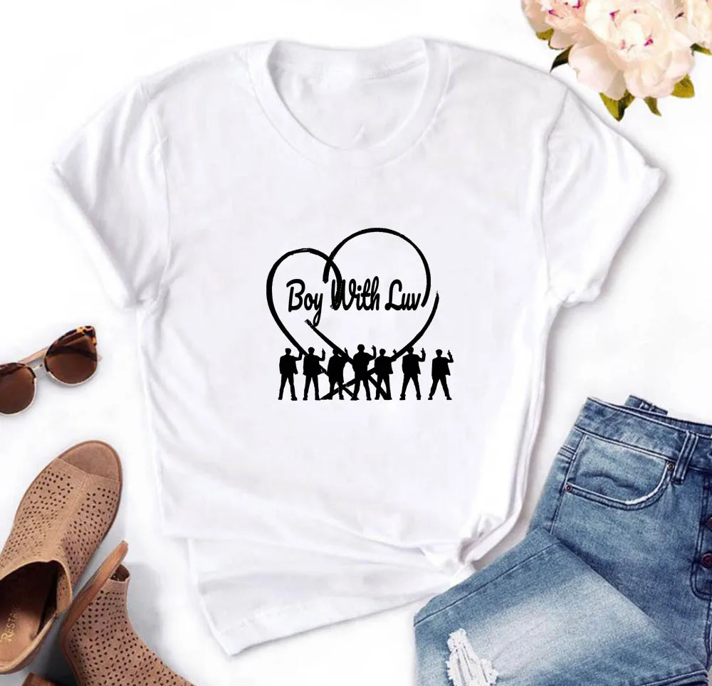 Женская футболка с принтом ресниц хлопковая коротким рукавом и круглым вырезом