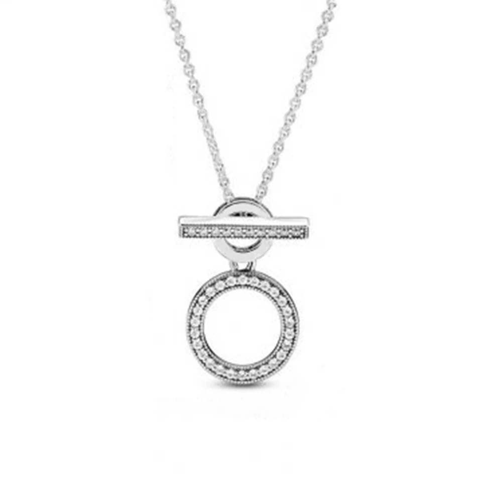 

Signature Double Hoop T-Bar Necklace 399039C01