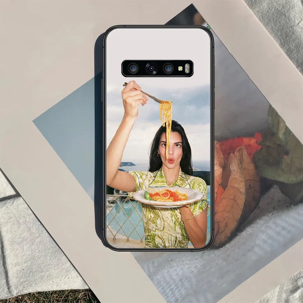

Kendall Jenner Phone Case Cover Hull For Samsung Galaxy S 7 8 9 10 e 20 FE edge uitra plus Note 9 10 20 black Funda Trend Cell