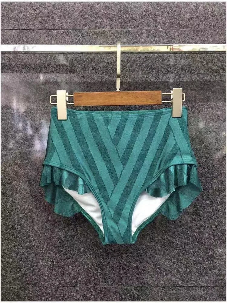 

New ladies fashion sexy bikini, split swimsuit beach towel three-piece suit, hot spring vacation beach swimsuit,