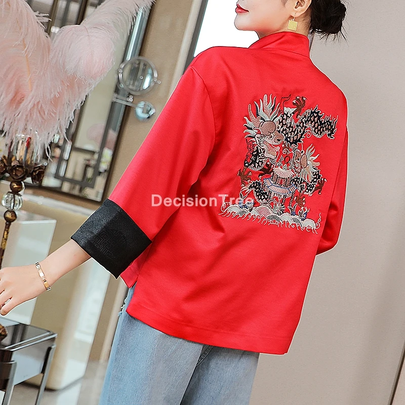 Рубашка Женская атласная с вышивкой в традиционном китайском стиле Ципао на