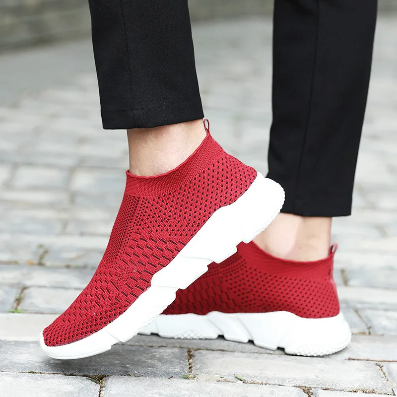 

2020 autumn new men's and women's breathable flying tide shoes, one pedal leisure sports running shoes, men's size 45 shoes