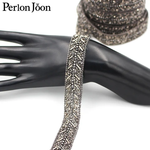 Золотая стразовая лента Perlon joon