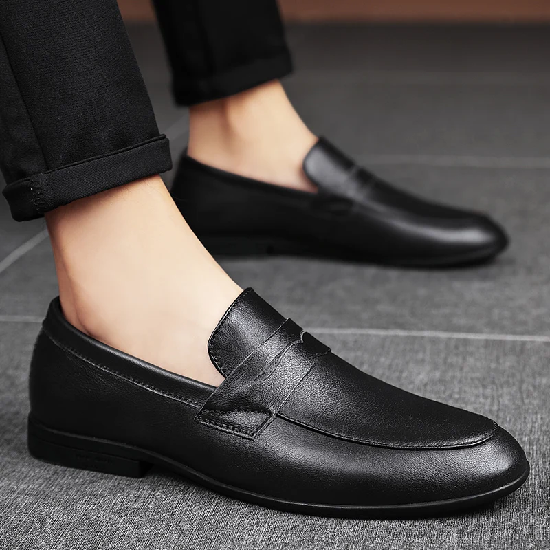 

Men's Loafers Casual genuine leather Black Men Shoes Soft Italian style slip on Man fashion Moccasins Footwear Zapatos Hombre