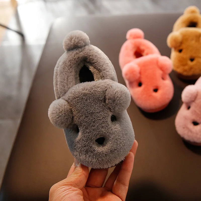 Тапочки для детей Сезон Зима Новинка 2019 года теплая Домашняя обувь с героями