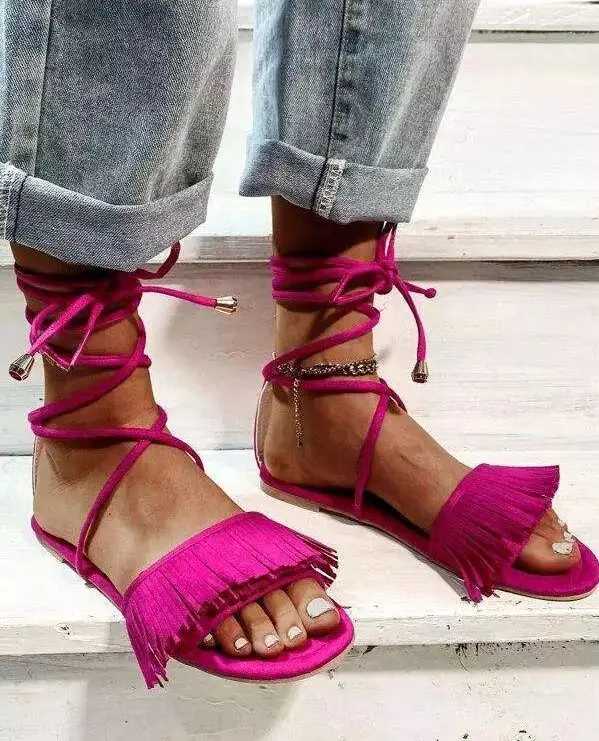 

2021 Summer New Women's Fashion Comfortable Tassel Decoration Leggings Flat Sandals Personality Hot Lady Fashion Sandals 6KF226