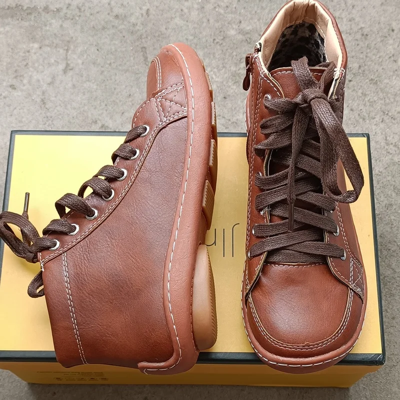 

2022 Women's Autumn and Winter Boots and Ankle Boots Sneakers Flat Rubber Boots Fashion Retro Plus Size Women's Shoes 43