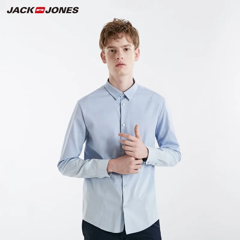 Мужская приталенная рубашка JackJones из 100% хлопка однотонная Базовая с длинными