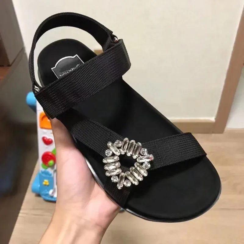 

2021 New Summer Rhinestone Sandals Women Fashion Open Toed Flat Black Sports Beach Shoes Brand Design Ladies Casual Sandals