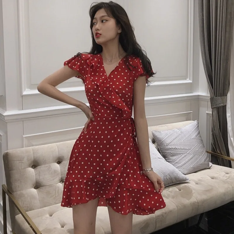 Женское платье с коротким рукавом асимметричное шифоновое в горошек v образным