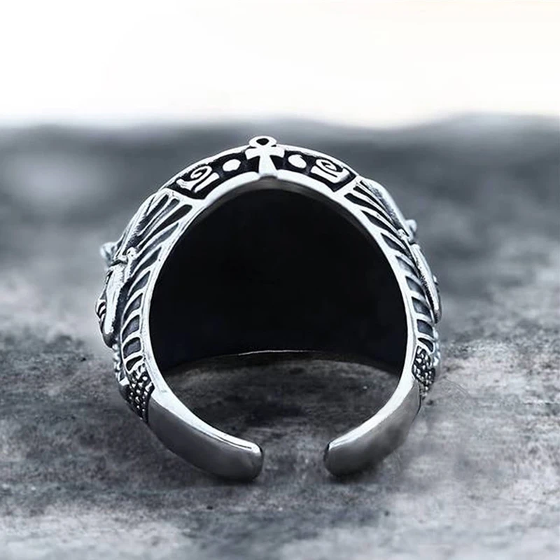 

Domineering and fashionable retro punk gothic ancient Egyptian mythology wolf head human ring men's hip hop street party jewelry