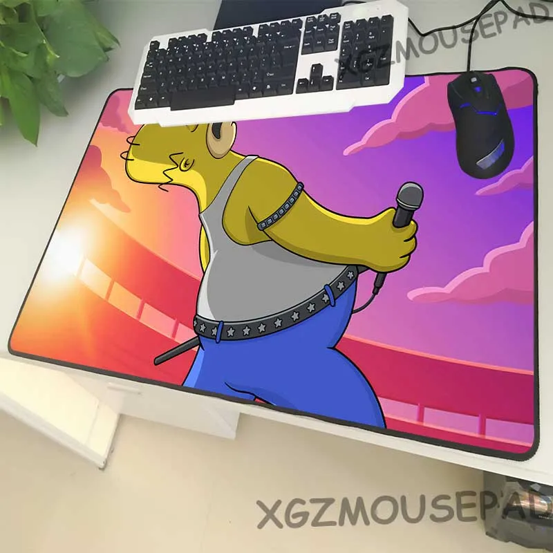 XGZ аниме большой размер коврик для мыши Блокировка сторона мультфильм Мода певец ноутбук ПК настольный коврик Симпсон семья счастливо играть резиновая нескользящая