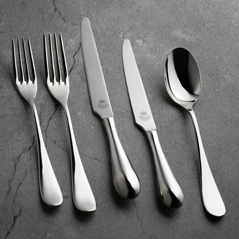 

Роскошный серебристый цвет, набор столовых приборов Nordic простой творчества Кухня Эко-дружественных стейк Ножи Комплектная Посуда столовая Vaisselle, посуда для стол арт EK50DS