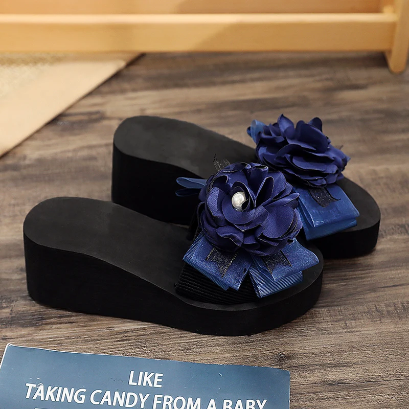 

Slippers women wear 2019 summer new fashion sandal Ladies Slipper Indoor Outdoor Flip-flops Beach Shoes petaloid Design sandal