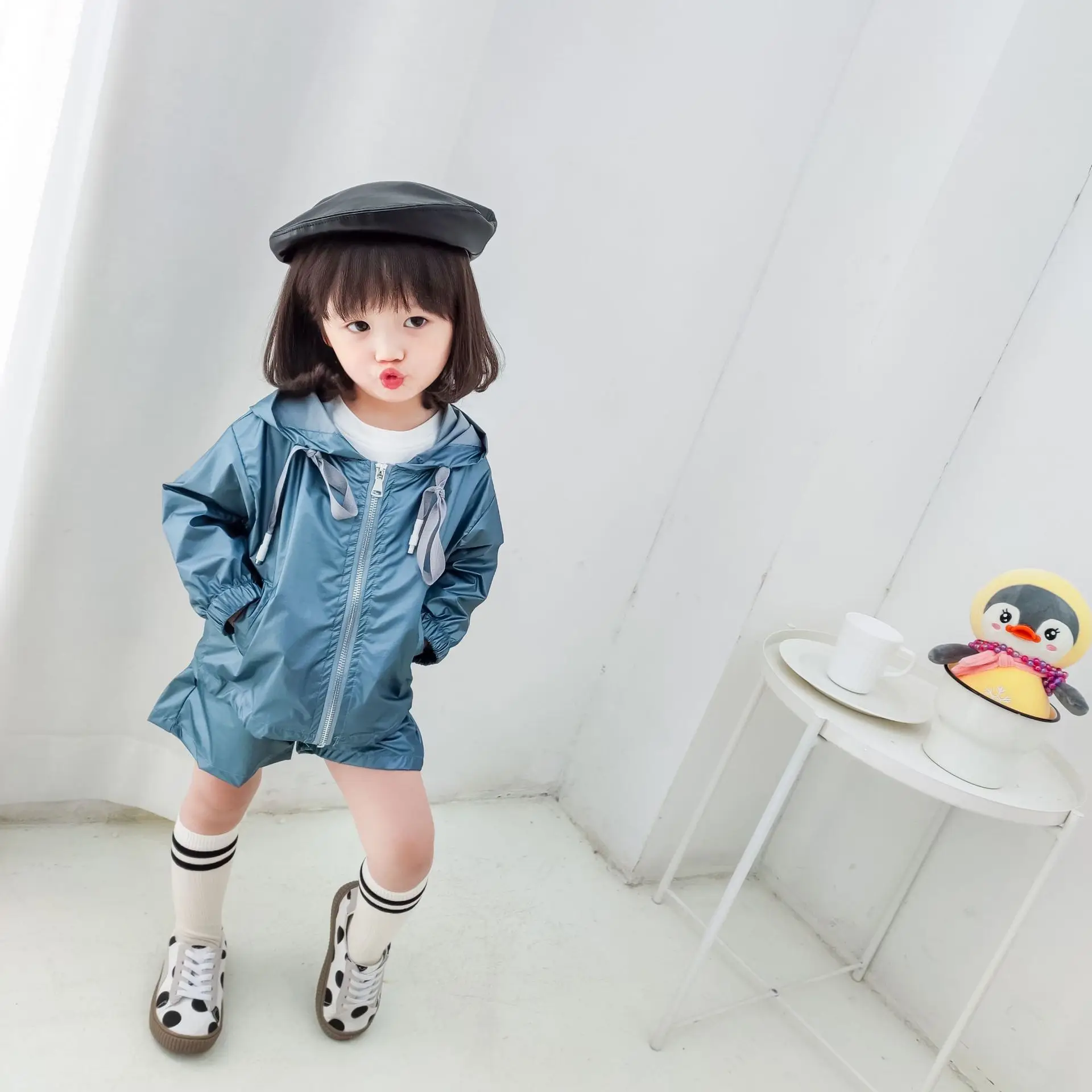 

Комплекты одежды для мамы и дочки, повседневная куртка с капюшоном и длинным рукавом, шорты, 2 шт., новинка 2020, подходящая одежда для мамы и я, ...