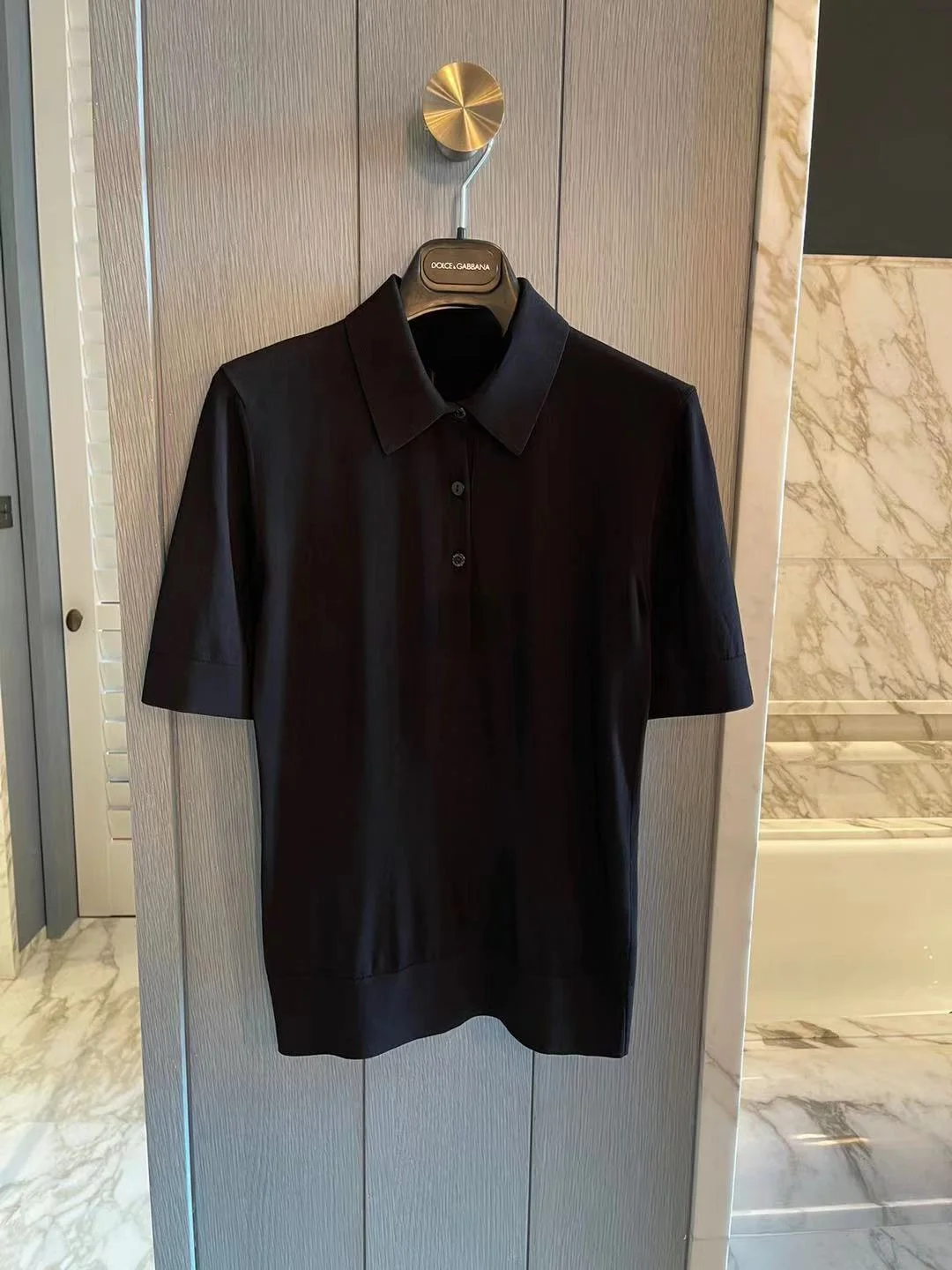 

Осень-зима 2021, Новые свитера с глубоким вырезом, чистый черный Повседневный свитер с оборками высокого качества на Сицилии