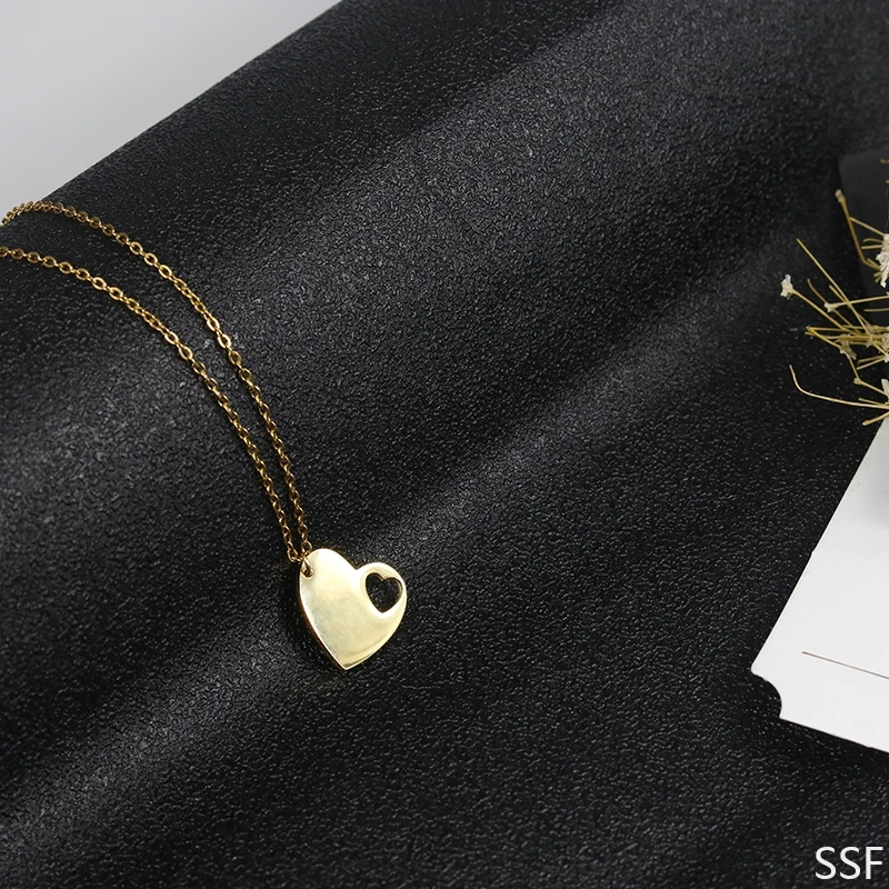 

Women's Wedding Necklace Necklace Heart Shaped Necklace Love Love Bridesmaid Jewelry Gift for Girlfriend Couple Stainless steel