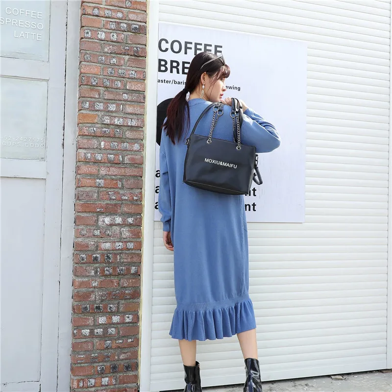 Женское трикотажное платье повседневное однотонное с оборками длинными