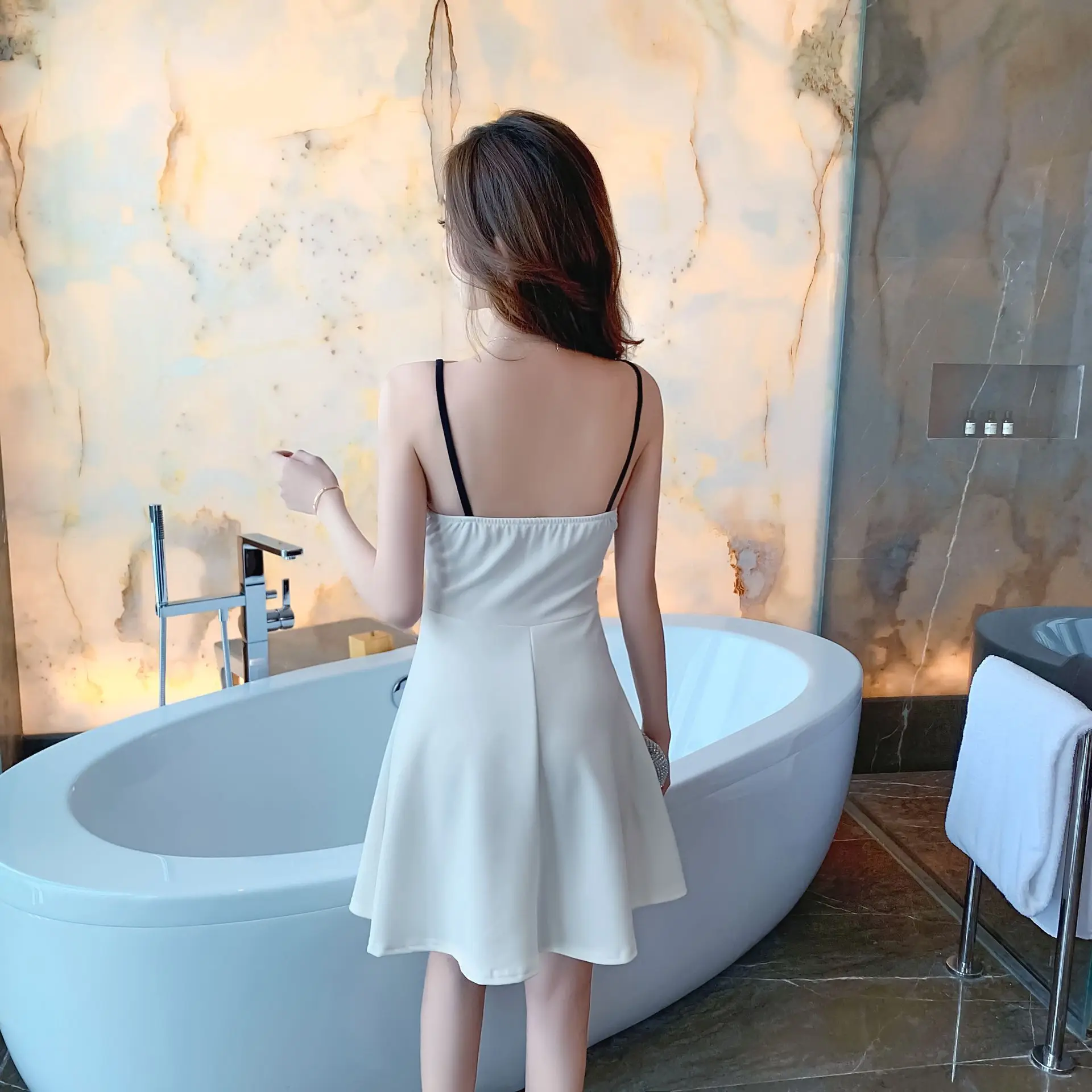 

COIGARSAM Sexy Women dress Spaghetti Strap Dresses White Red Green Black 9833