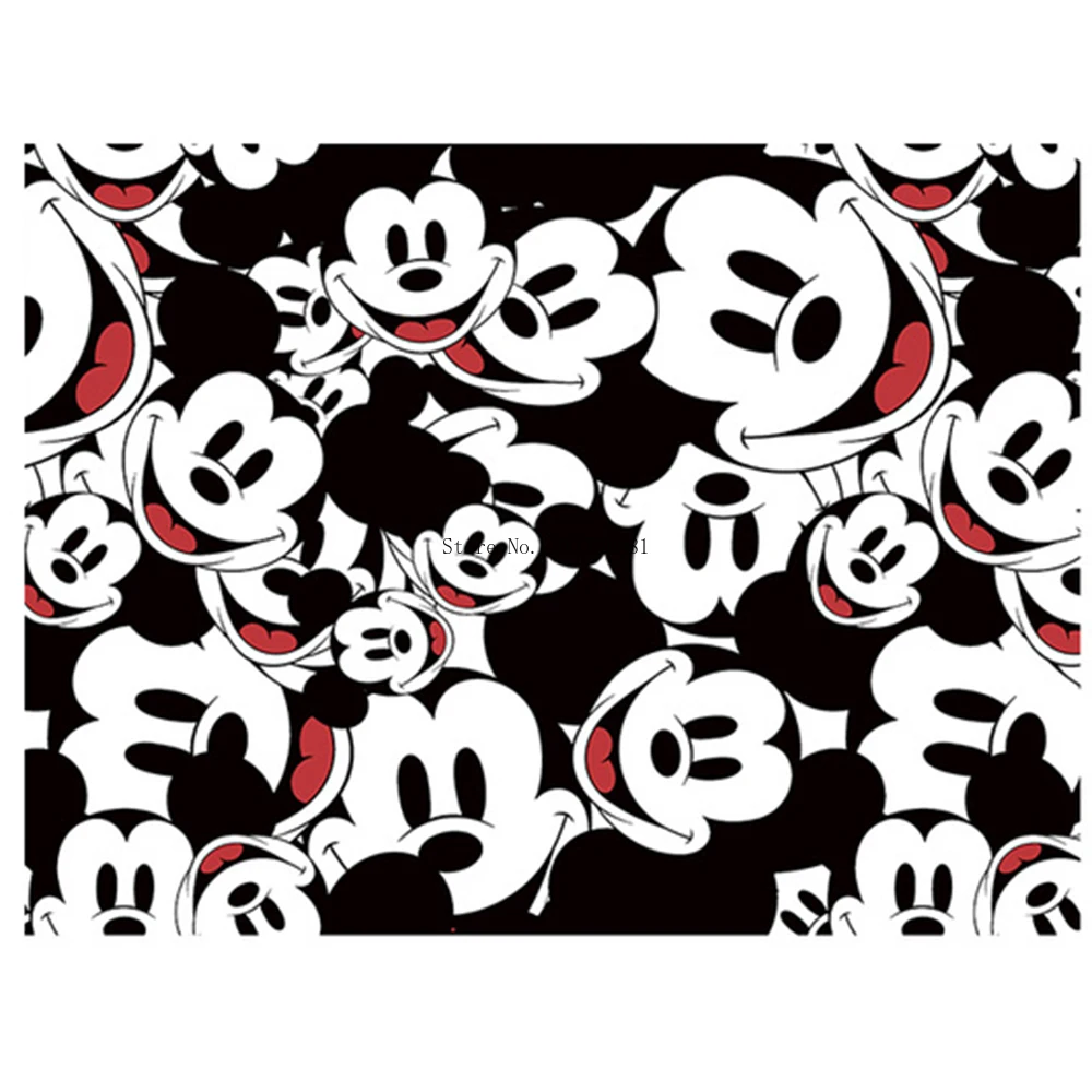 

Мягкое удобное фланелевое одеяло с Микки Маусом, черно-белое