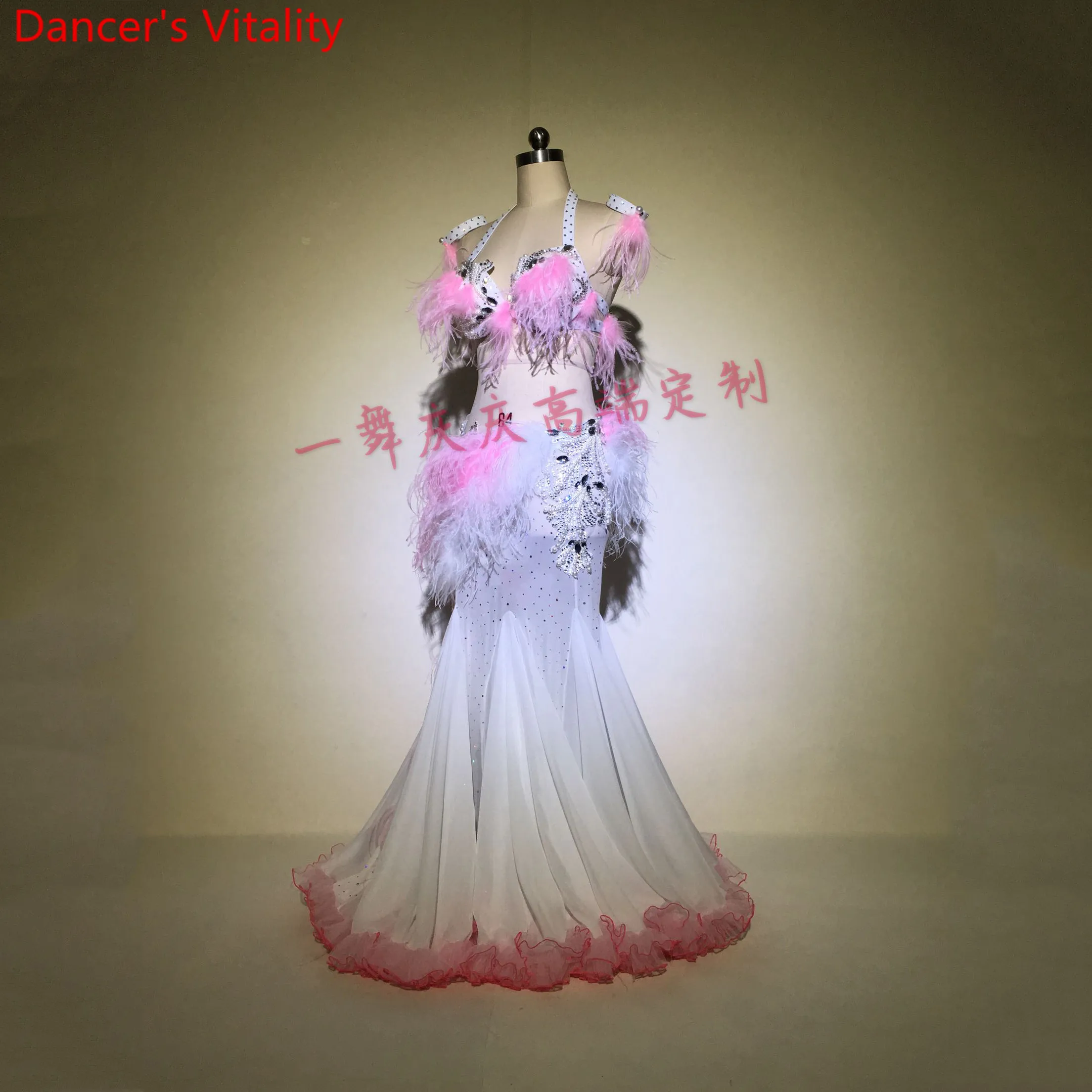 Индивидуальный Женский бюстгальтер с перьями для танца живота со сверкающими