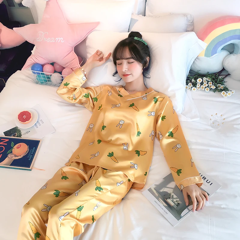 Осенняя Шелковая пижама с длинным рукавом для женщин pijama mujer, милый пижамный комплект с мультяшным принтом, домашняя одежда, длинные штаны, сексуальные пижамы