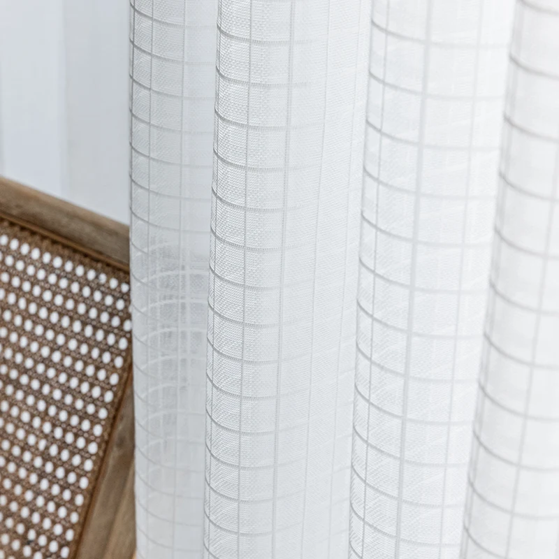 Прозрачные шторы в белую клетку для гостиной современные тюлевые занавески
