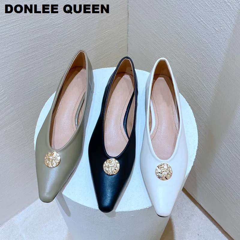 Туфли на плоской подошве женские балетки низком каблуке с острым носком