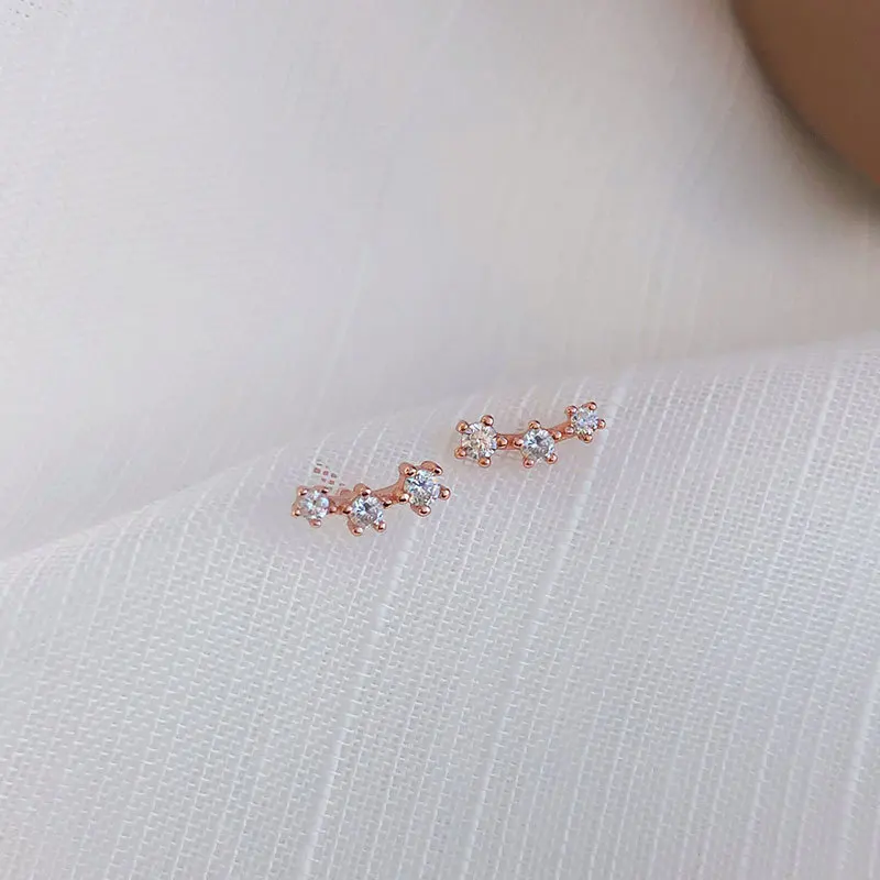 

S925 Silver Mini Small Three Zircon Arc Ear Stud Party Gift Banquet WOMEN'S Jewelry Earrings 2021