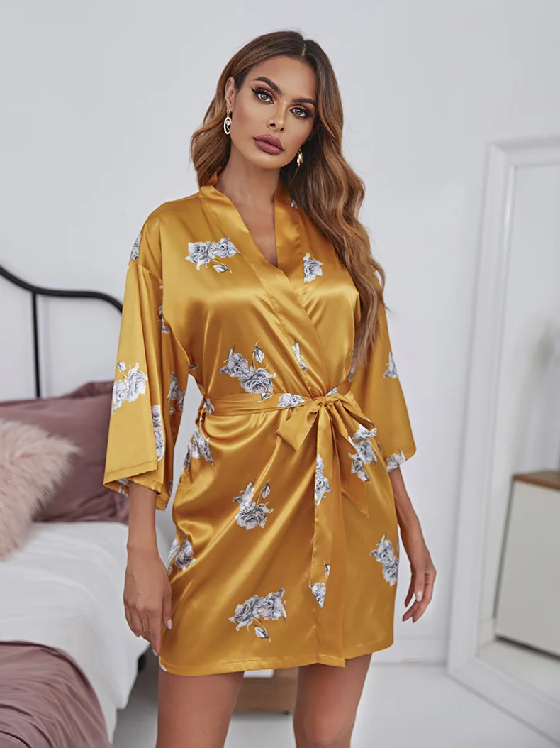 

Kimono Robe Bathrobe with 3/4 Sleeves Women Print Robes Short Yellow Nighty Ropa Mujer Night Gown for Bridesmaid Summer S-XL