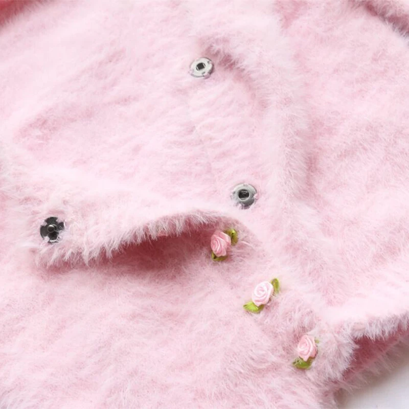 

2021 New Low O Neck Pink Sweater Fluffy Long Sleeve Tunic Slim Knitwear Simple Cute Flower Button All Match Streetwear Cardigan