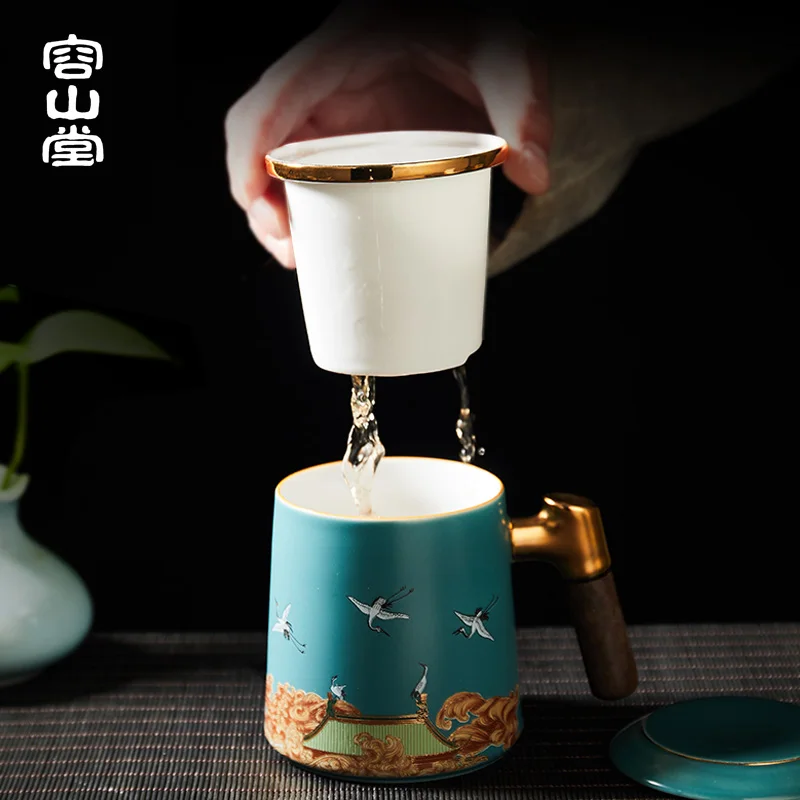 

Rongshan hall ruihetu Ceramic Mug Tea separation brewing cup green tea Conference Office copper insulation base