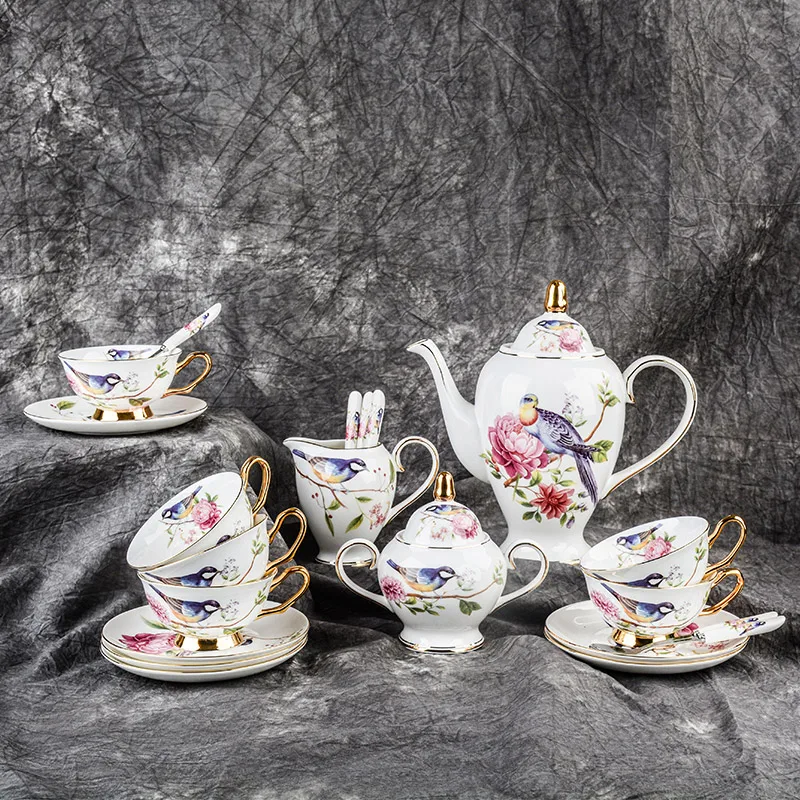 

Bird floral pattern ceramic coffee cup set European ceramic coffee mug set English simple afternoon tea set cup and saucer spoon
