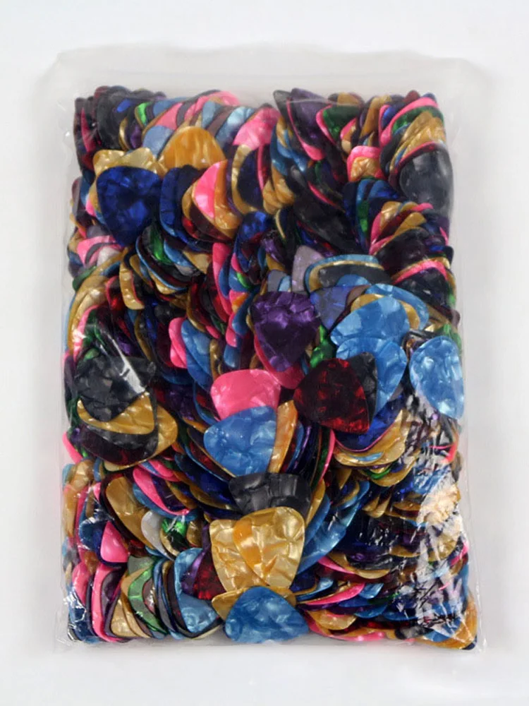 10pcs gitarre picks plektrum vermittler celluloid elektro glatte gitarre picks bass akustische elektrische gitarre zubehör free global shipping